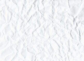 Co położyć na nierówną podłogę?