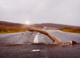 Czy pływanie jest dobre na cellulit?