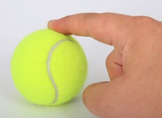 Dlaczego na Wimbledon są białe stroje? Dlaczego na Wimbledon są białe stroje?